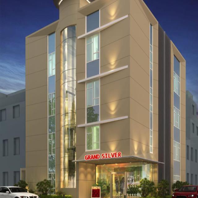 Grand Silver Chennai Bagian luar foto
